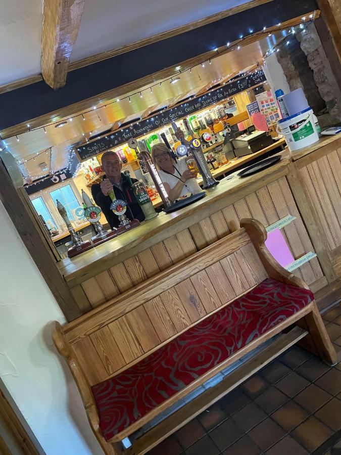The Glan Yr Afon Inn Holywell  Zewnętrze zdjęcie